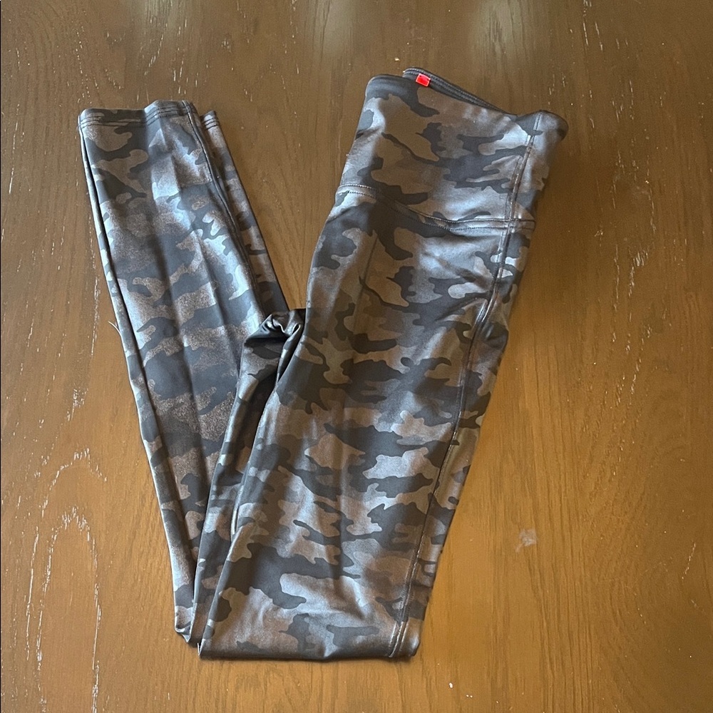 Spanx Camouflage Leggings